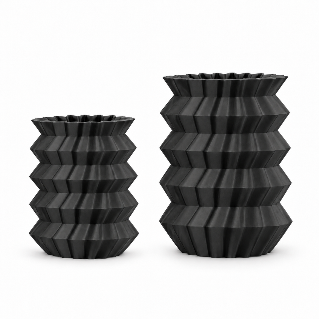 Amandera Vase Large – black front scale comparison medium large amandera vase