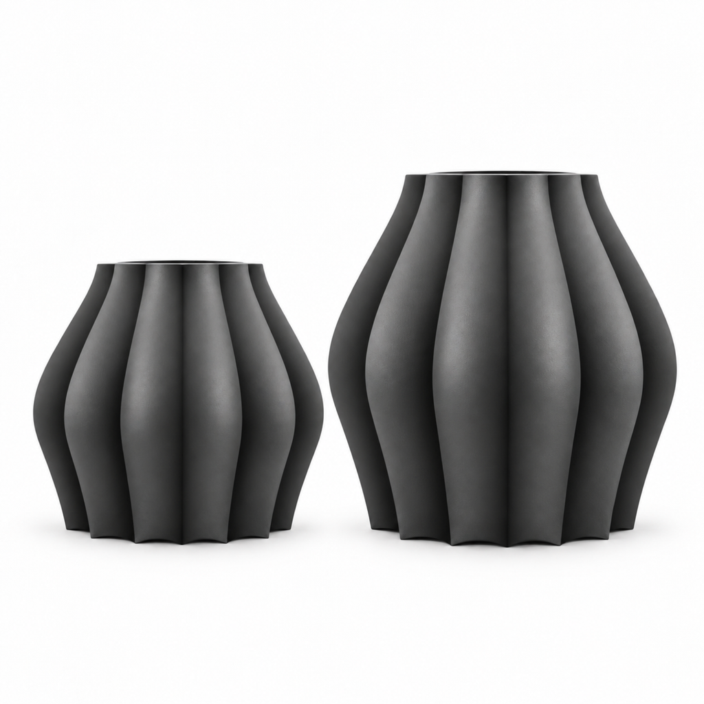 Marovique Vase Large – black front scale comparison medium large marovique vase