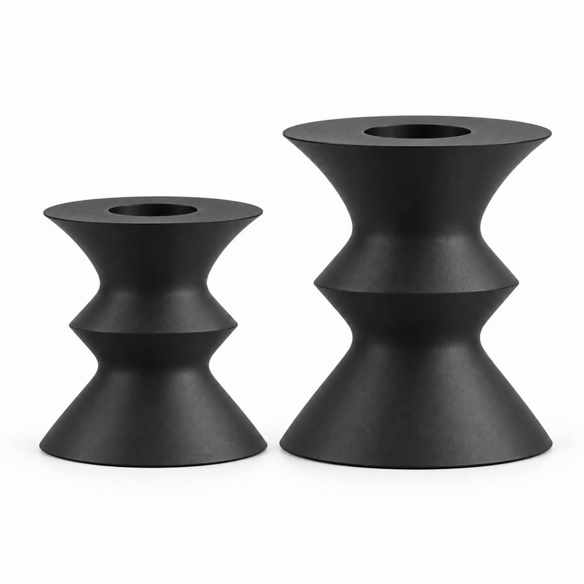 Valenora Vase Large – black front scale comparison medium large valenora vase
