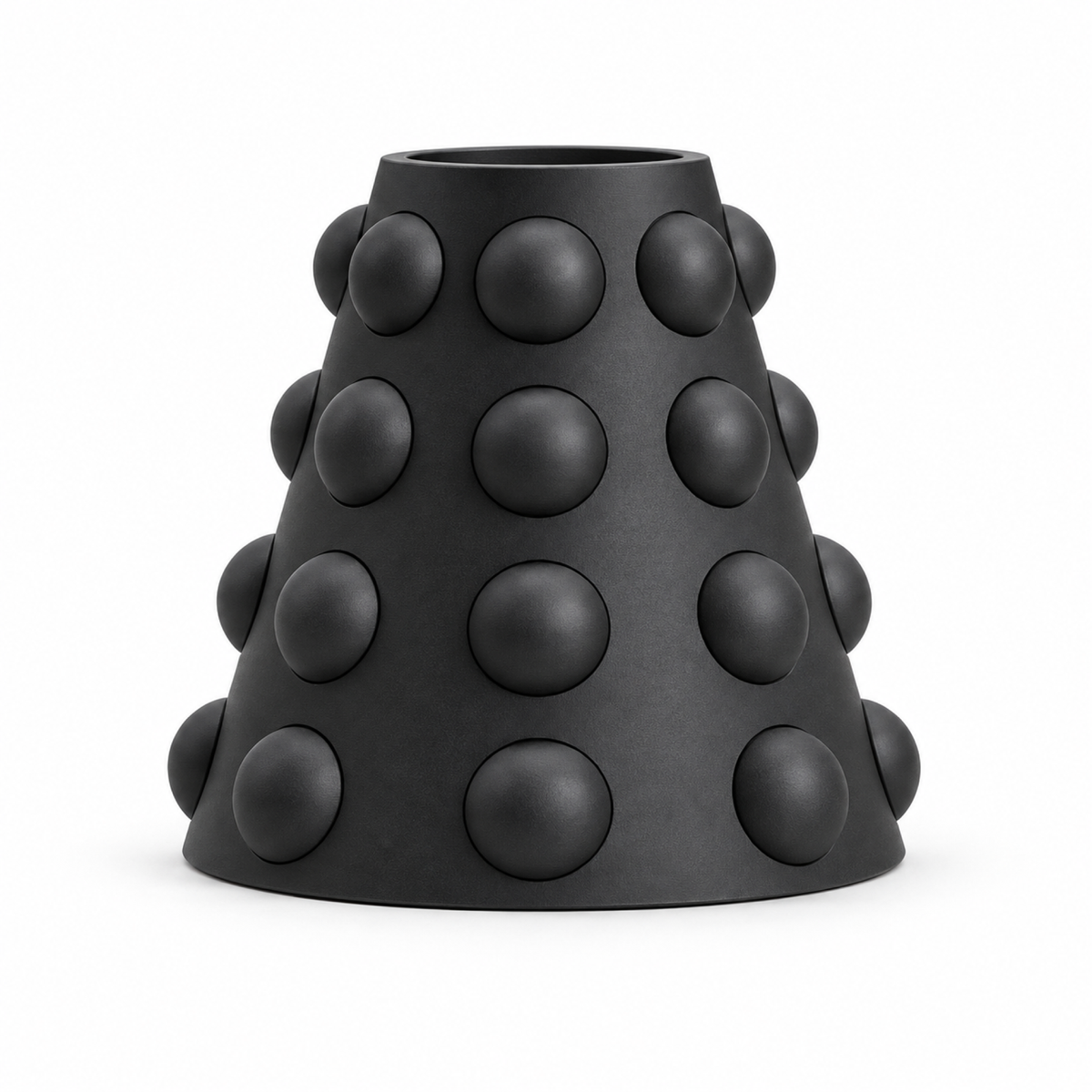 Conerelle Vase Medium – black front view conerelle vase