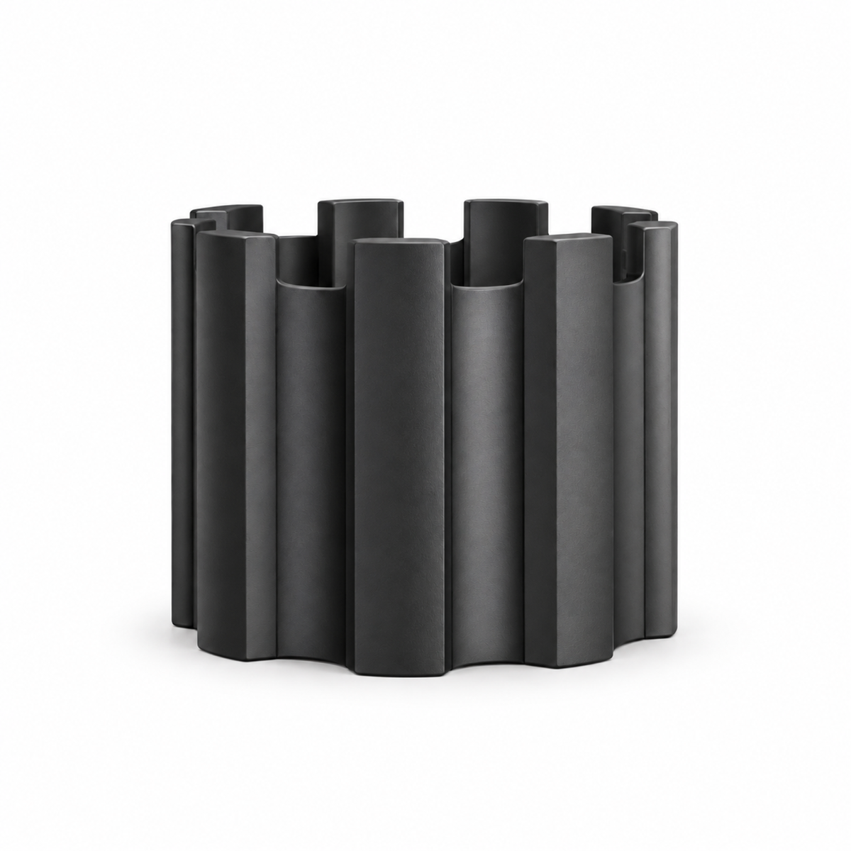 Fiastra Caleria Fruit Bowl – Black empty front view, centered