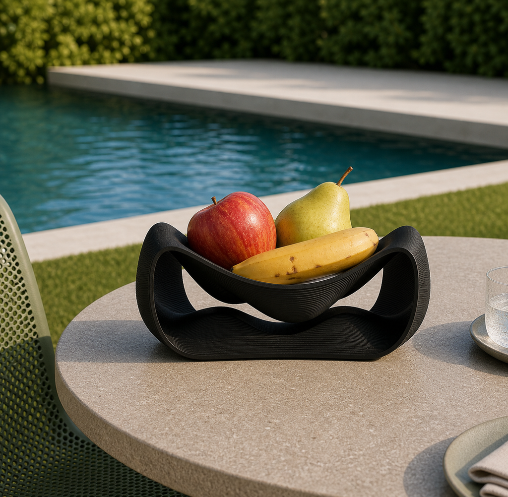 Fano modern design fruit bowl black edition - fruitschaal_zwart_sfeer_zwembad_tafel_v1
