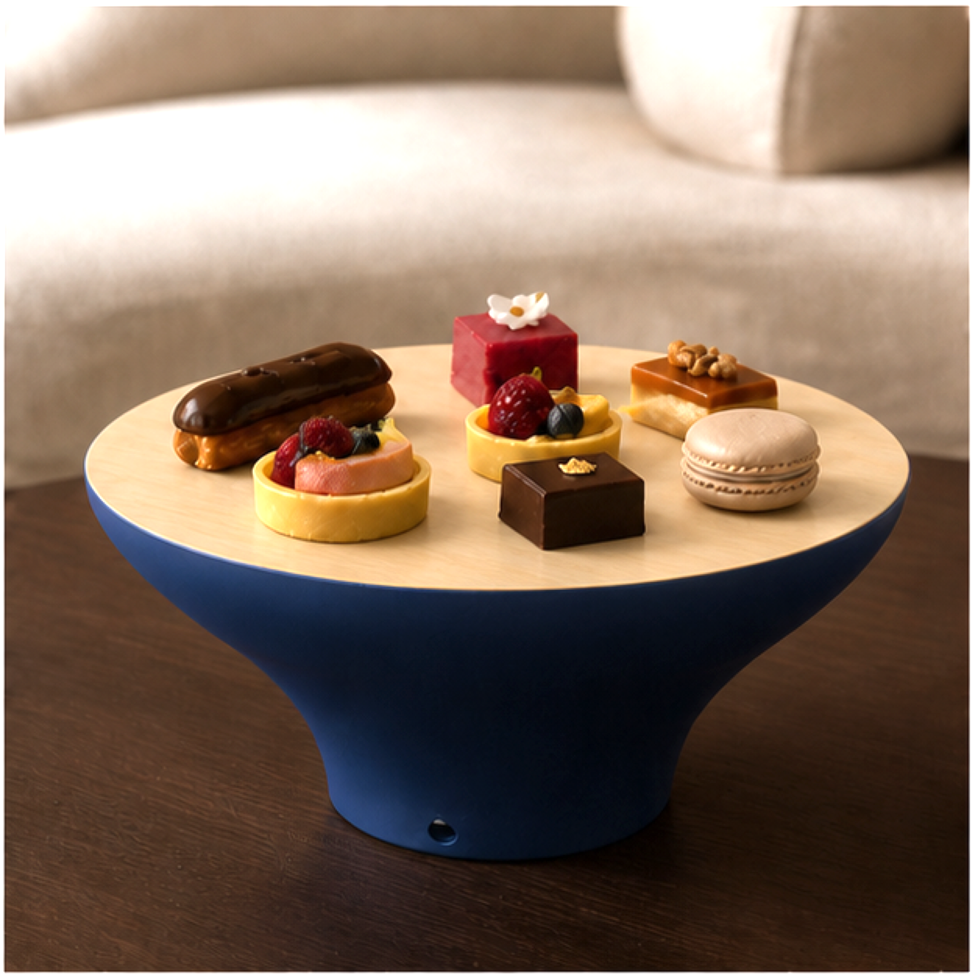 Modena Cake Stand - Royal Blue